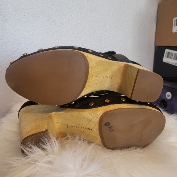 Veronica Beard Dacey Suede Clog - Picture 7 of 8